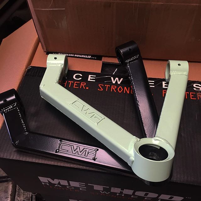 2007-2018 Chevrolet/GMC 1500 Uniball Upper Arms